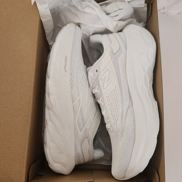 New Balance Women's Fresh Foam X 1080 V13 Running Shoe, White/, 6.5 wide - Picture 9 of 10